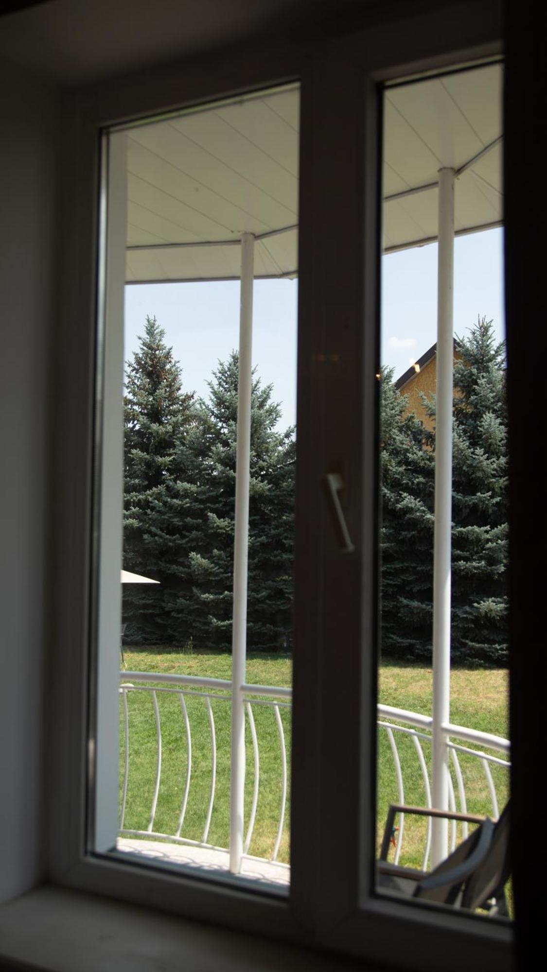 People Guest House Бишкек Екстериор снимка
